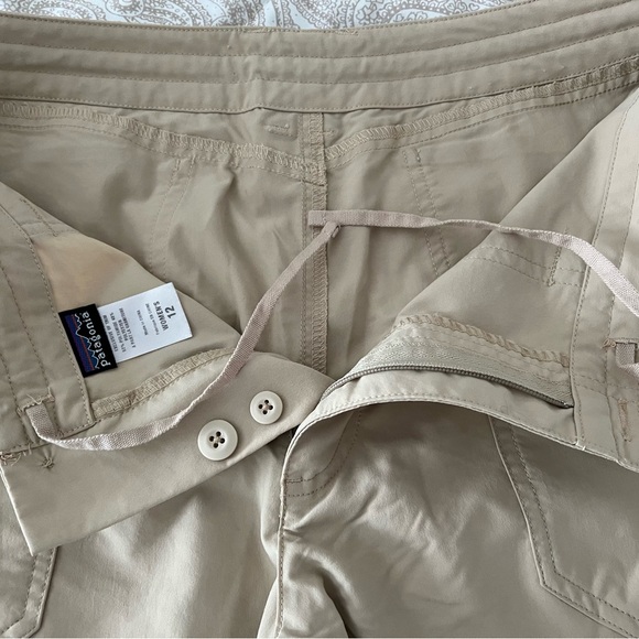 Patagonia size 12 tan/khaki hiking/trail pants. - Picture 6 of 11